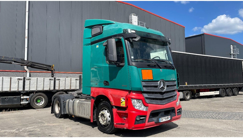 Mercedes-Benz Actros 1845 RETARDER - Влекач: снимка 3 Mercedes-Benz Actros 1845 RETARDER - Влекач: снимка 3