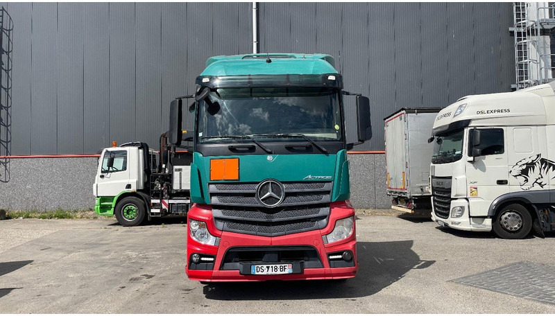 Mercedes-Benz Actros 1845 RETARDER - Влекач: снимка 2 Mercedes-Benz Actros 1845 RETARDER - Влекач: снимка 2
