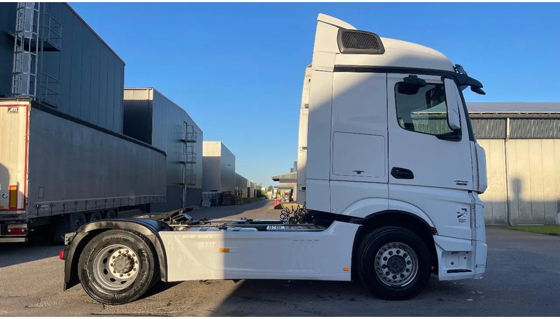 Mercedes-Benz Actros 1945 - Влекач: снимка 4 Mercedes-Benz Actros 1945 - Влекач: снимка 4