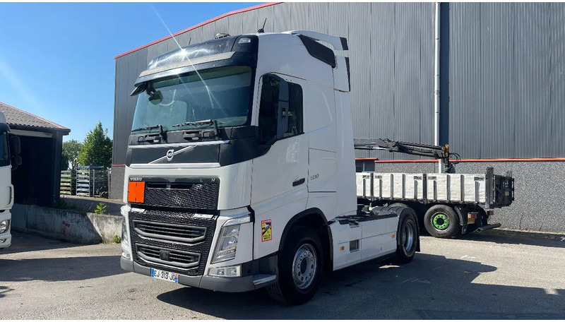 Volvo FH 500 Koelkast+TV - Влекач: снимка 1 Volvo FH 500 Koelkast+TV - Влекач: снимка 1