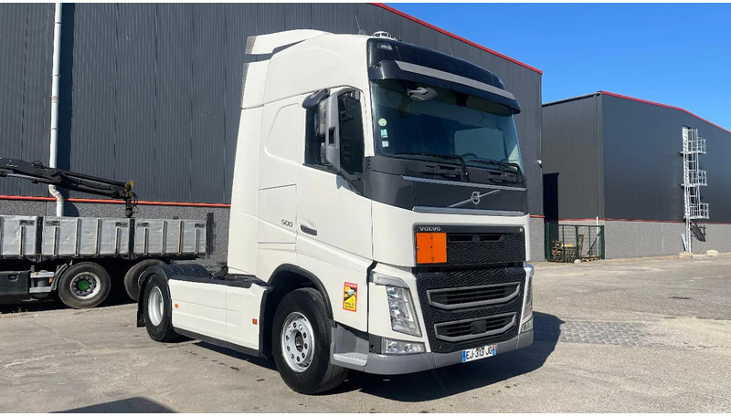Volvo FH 500 Koelkast+TV - Влекач: снимка 3 Volvo FH 500 Koelkast+TV - Влекач: снимка 3