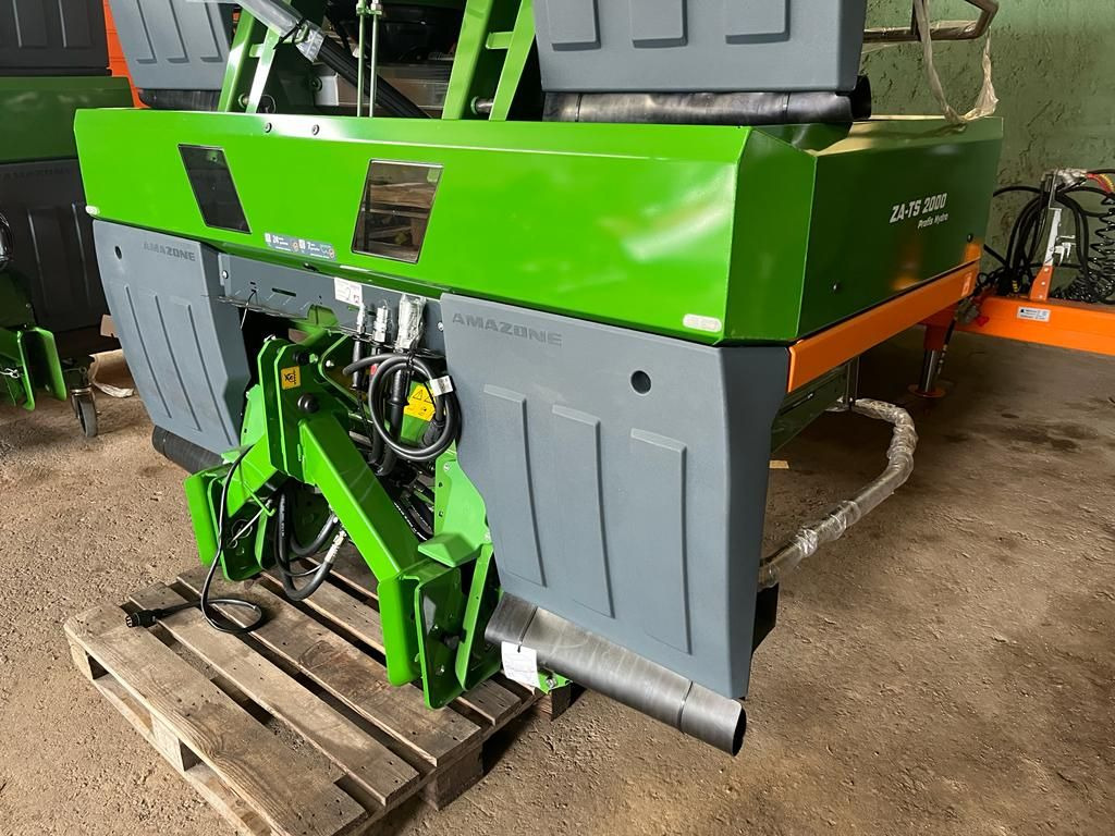 Amazone ZA-TS 2000 Hydro - Тороразпръсквачка: снимка 2 Amazone ZA-TS 2000 Hydro - Тороразпръсквачка: снимка 2