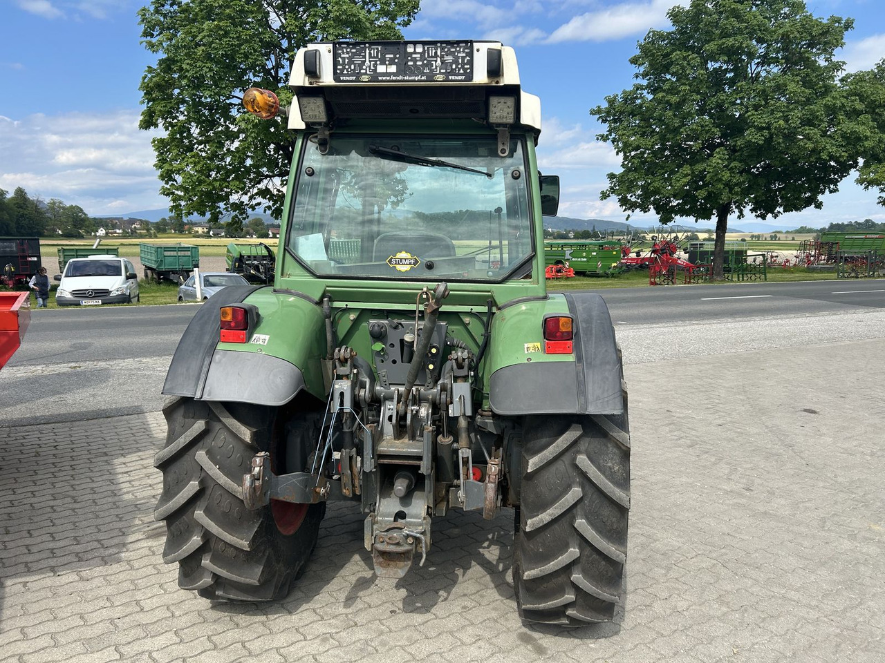 Fendt Farmer 208 PA - Трактор: снимка 3 Fendt Farmer 208 PA - Трактор: снимка 3