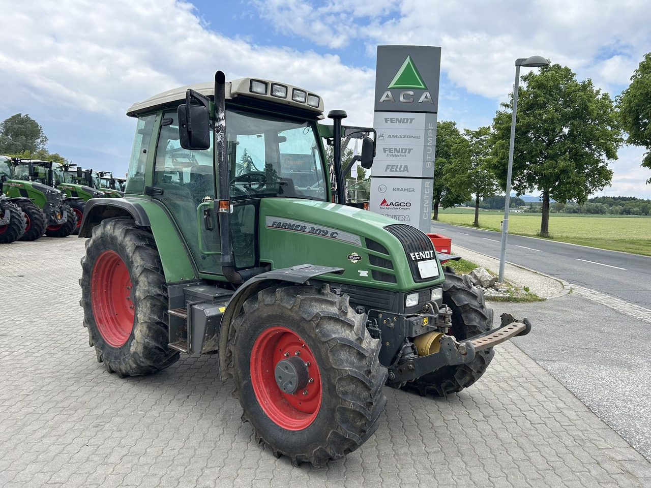 Fendt Farmer 309 CA - Трактор: снимка 1 Fendt Farmer 309 CA - Трактор: снимка 1