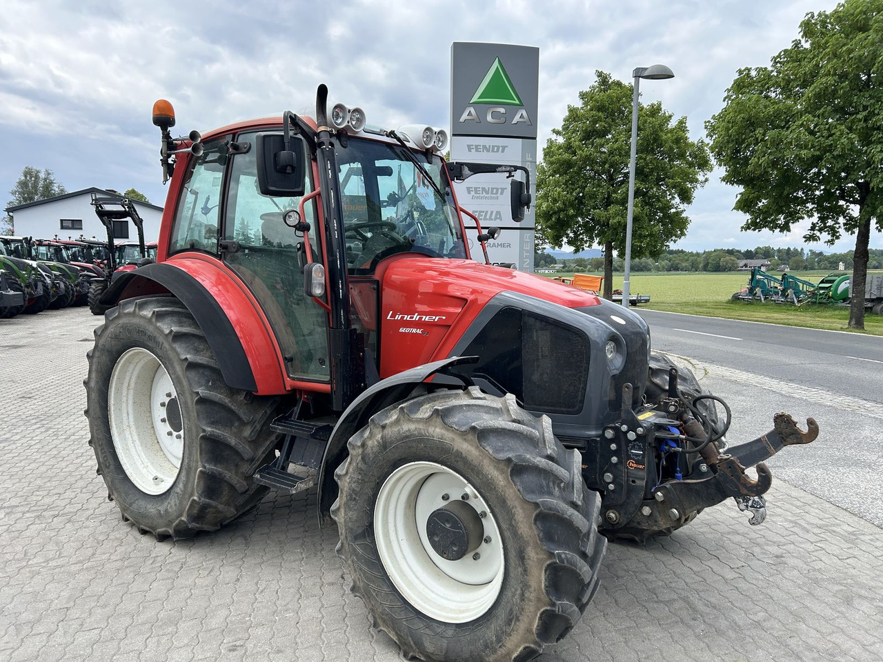 Lindner Geotrac 94 - Трактор: снимка 1 Lindner Geotrac 94 - Трактор: снимка 1