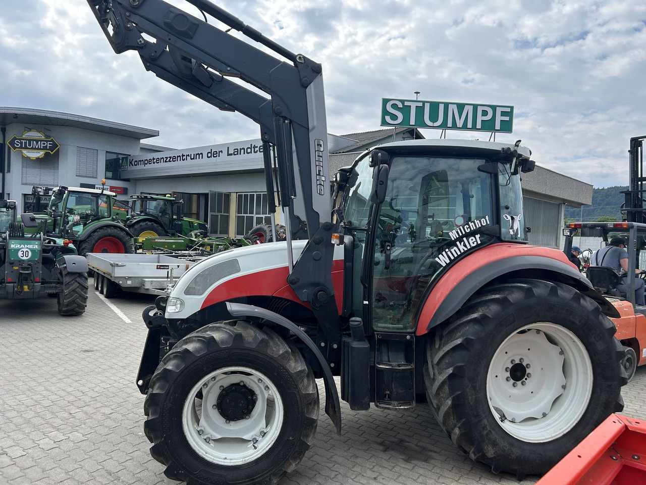 Steyr 4105 Kompakt ET Basis - Трактор: снимка 4 Steyr 4105 Kompakt ET Basis - Трактор: снимка 4