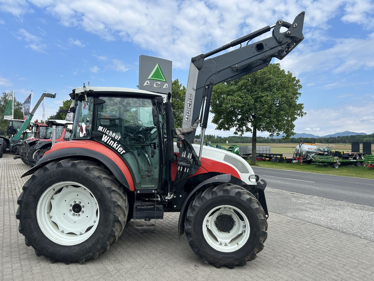 Steyr 4105 Kompakt ET Basis - Трактор: снимка 1 Steyr 4105 Kompakt ET Basis - Трактор: снимка 1