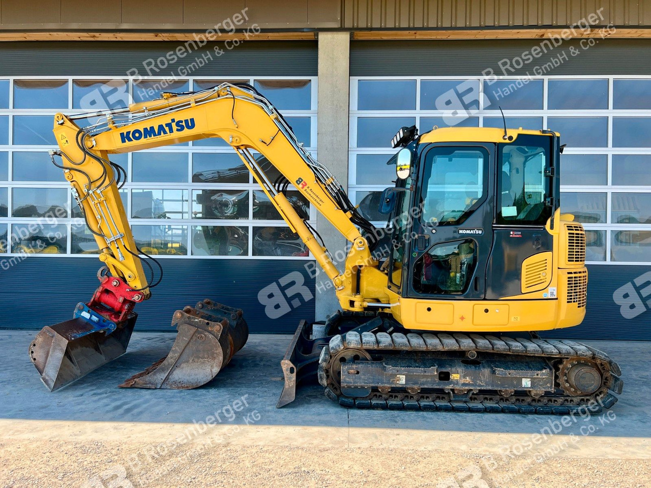 Komatsu PC88MR-10 Bagger 9t / 1835h / BJ2020 / TOP - Мини багер: снимка 2 Komatsu PC88MR-10 Bagger 9t / 1835h / BJ2020 / TOP - Мини багер: снимка 2