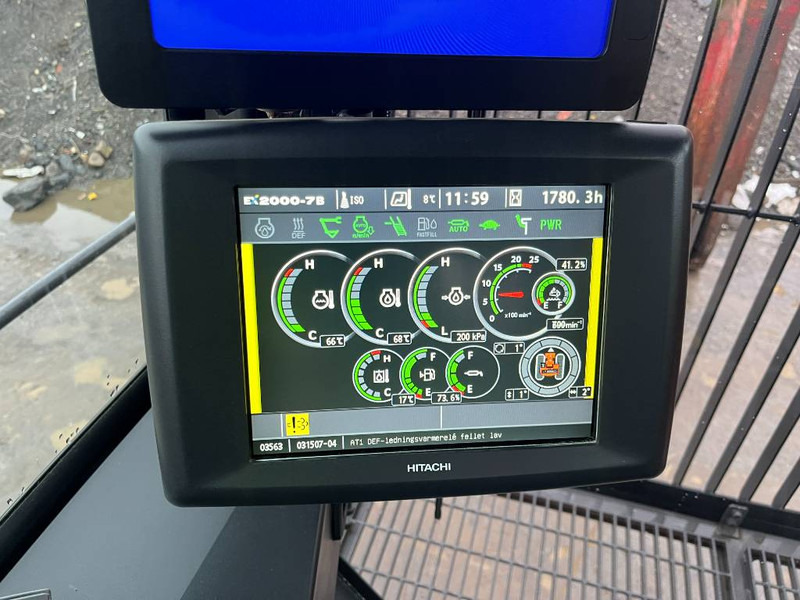 Hitachi EX2000-7BBH - Верижен багер: снимка 5 Hitachi EX2000-7BBH - Верижен багер: снимка 5