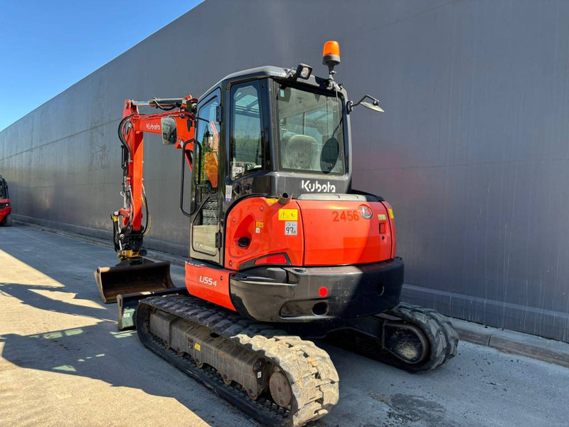 Kubota U 55-4 - Мини багер: снимка 4 Kubota U 55-4 - Мини багер: снимка 4