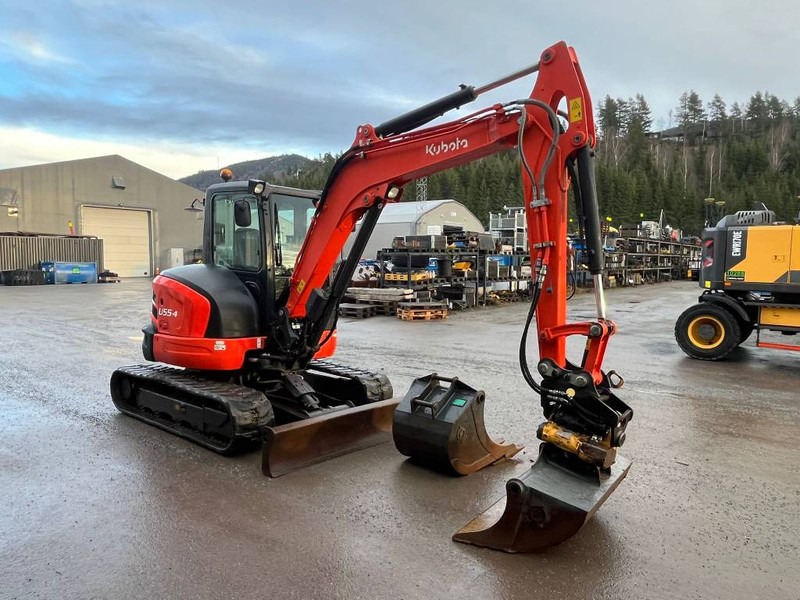 Kubota U 55-4 - Мини багер: снимка 2 Kubota U 55-4 - Мини багер: снимка 2
