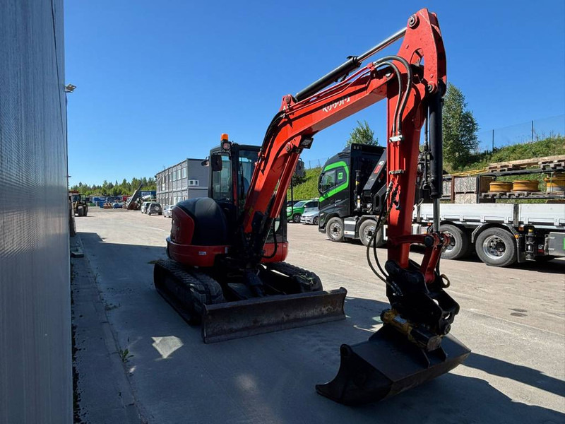 Kubota U 55-4 - Мини багер: снимка 2 Kubota U 55-4 - Мини багер: снимка 2