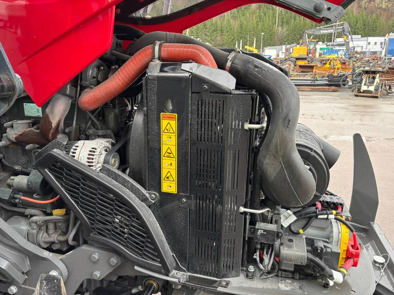 Лизинг на Valtra A 95 Valtra A 95: снимка 17