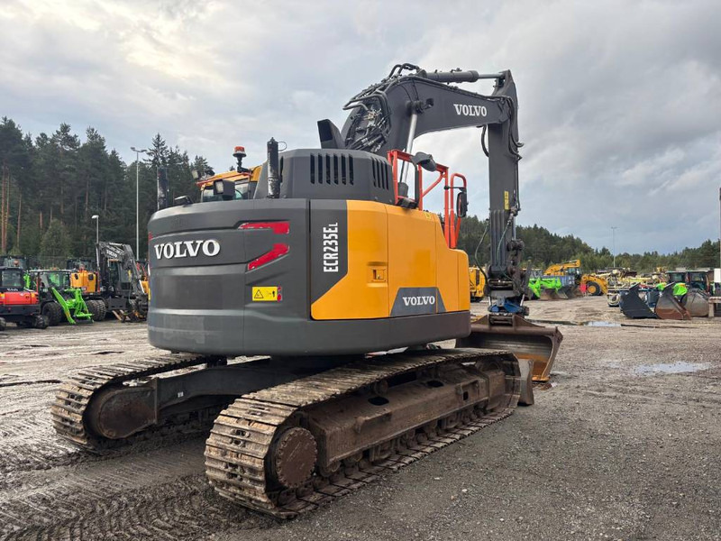 Volvo ECR 235EL - Верижен багер: снимка 3 Volvo ECR 235EL - Верижен багер: снимка 3