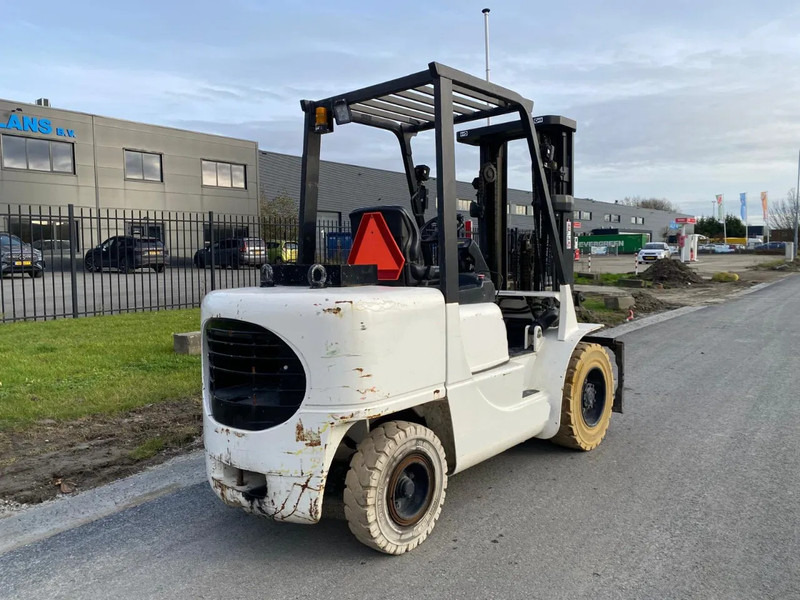 Caterpillar DP35K - Дизелов мотокар: снимка 5 Caterpillar DP35K - Дизелов мотокар: снимка 5