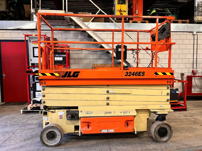 JLG 3246ES - Ножична работна платформа: снимка 1 JLG 3246ES - Ножична работна платформа: снимка 1
