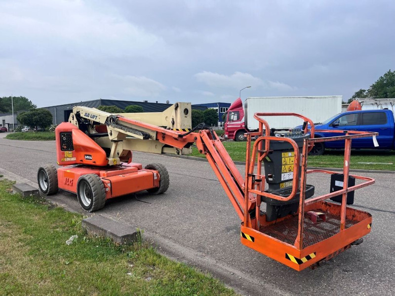 JLG E450AJ - Артикулираща платформа: снимка 1 JLG E450AJ - Артикулираща платформа: снимка 1
