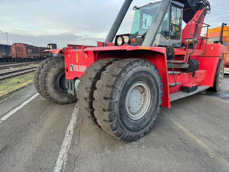 Kalmar DRF450-65S5 - Ричстакер: снимка 3 Kalmar DRF450-65S5 - Ричстакер: снимка 3