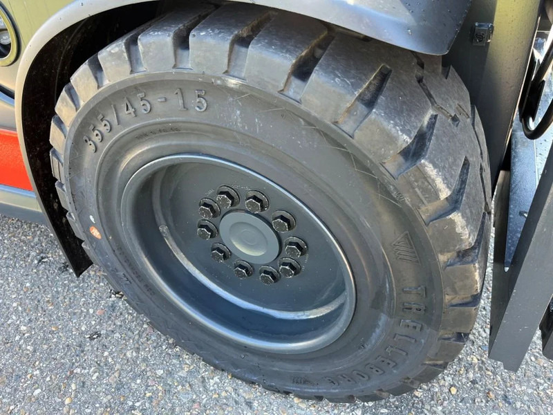 Дизелов мотокар Linde H35D-01: снимка 11