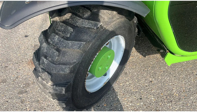 Селскостопанска техника Merlo P25.6: снимка 8