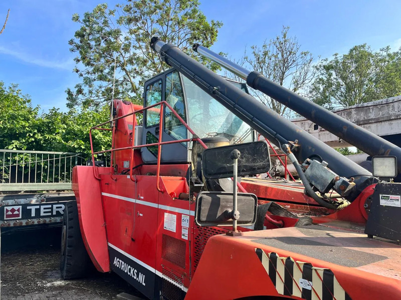 Terex Fantuzzi CS45KM FOR PARTS - Ричстакер: снимка 4 Terex Fantuzzi CS45KM FOR PARTS - Ричстакер: снимка 4