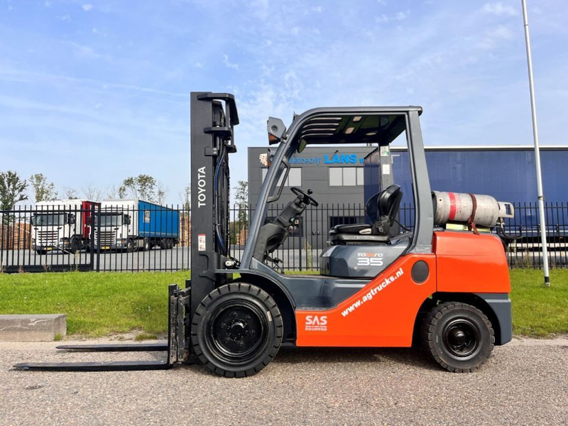 Toyota 02- 8FGJF35 - Газокар: снимка 2 Toyota 02- 8FGJF35 - Газокар: снимка 2
