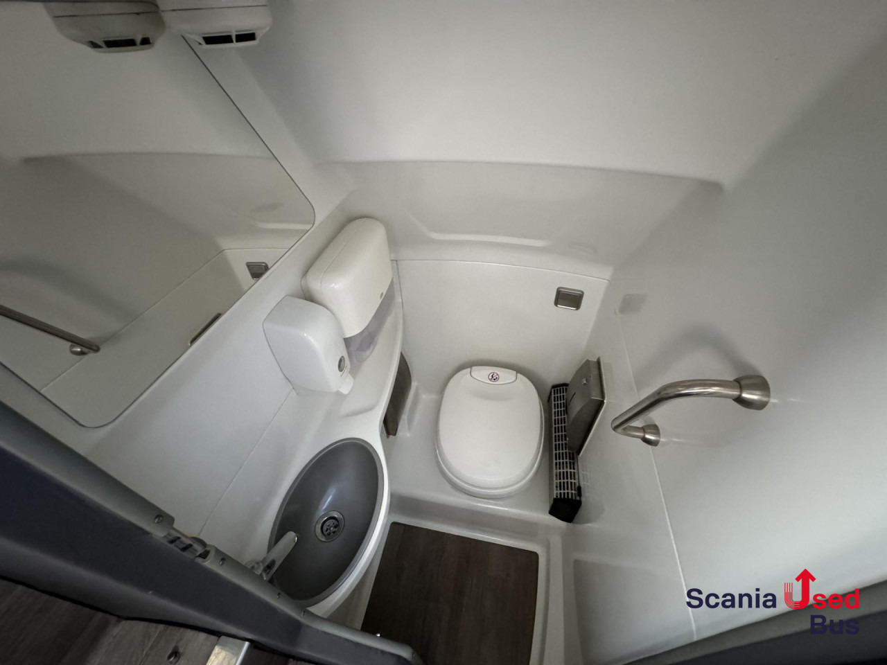 SCANIA Irizar I6S HDH 13.2m - 55+1+1 - Туристически автобус: снимка 4 SCANIA Irizar I6S HDH 13.2m - 55+1+1 - Туристически автобус: снимка 4