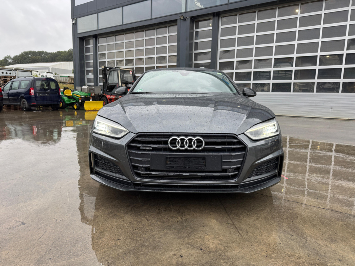AUDI A5 2.0TFSI QUATTRO S-Line - Лек автомобил: снимка 2 AUDI A5 2.0TFSI QUATTRO S-Line - Лек автомобил: снимка 2