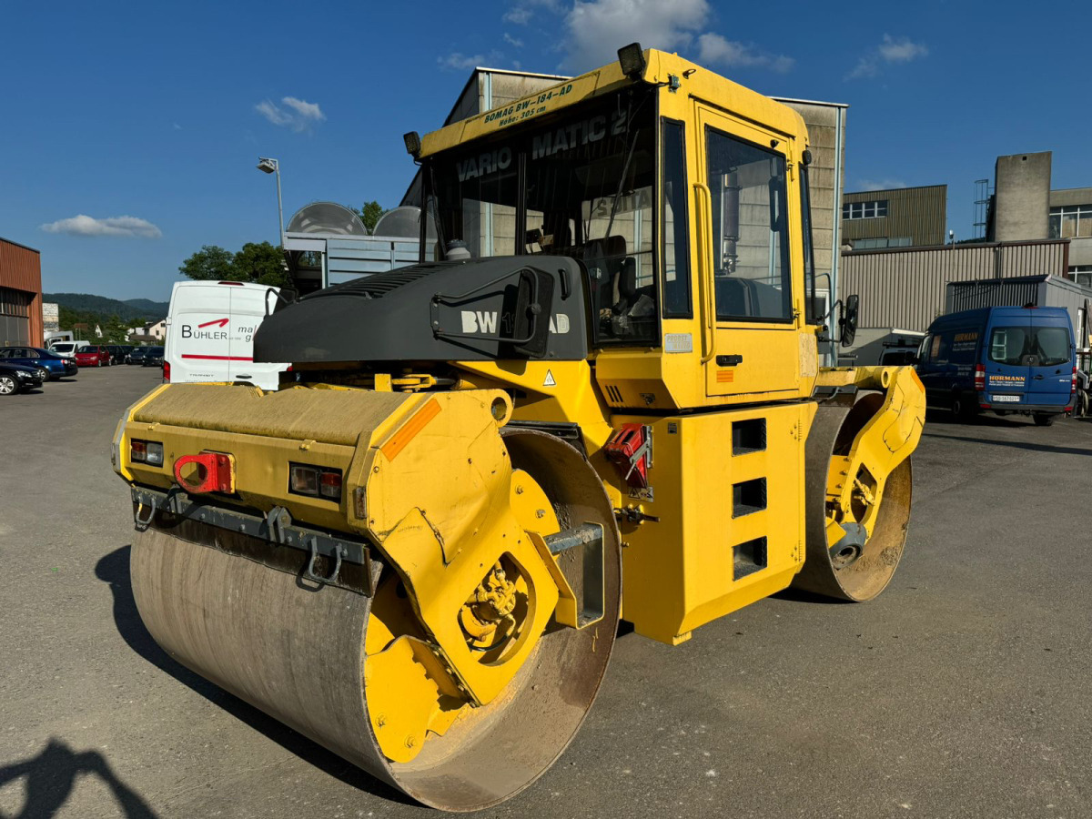BOMAG BW 184 AD - Пътен валяк: снимка 1 BOMAG BW 184 AD - Пътен валяк: снимка 1