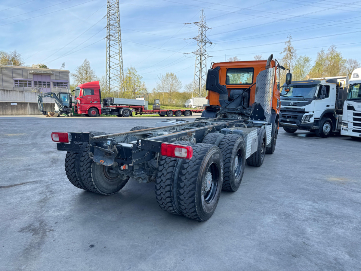DAF CF440 8x4 Fahrgestell - Шаси кабина: снимка 5 DAF CF440 8x4 Fahrgestell - Шаси кабина: снимка 5