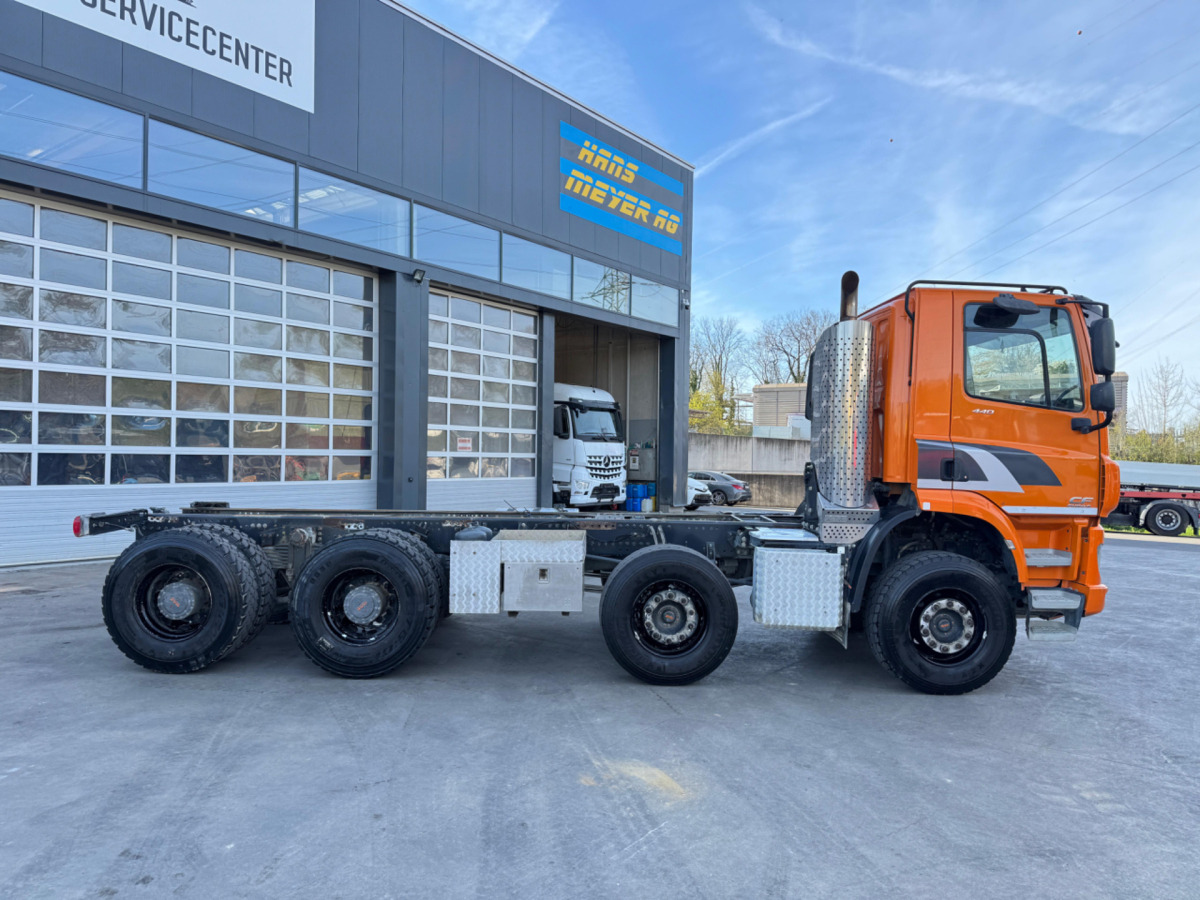DAF CF440 8x4 Fahrgestell - Шаси кабина: снимка 4 DAF CF440 8x4 Fahrgestell - Шаси кабина: снимка 4