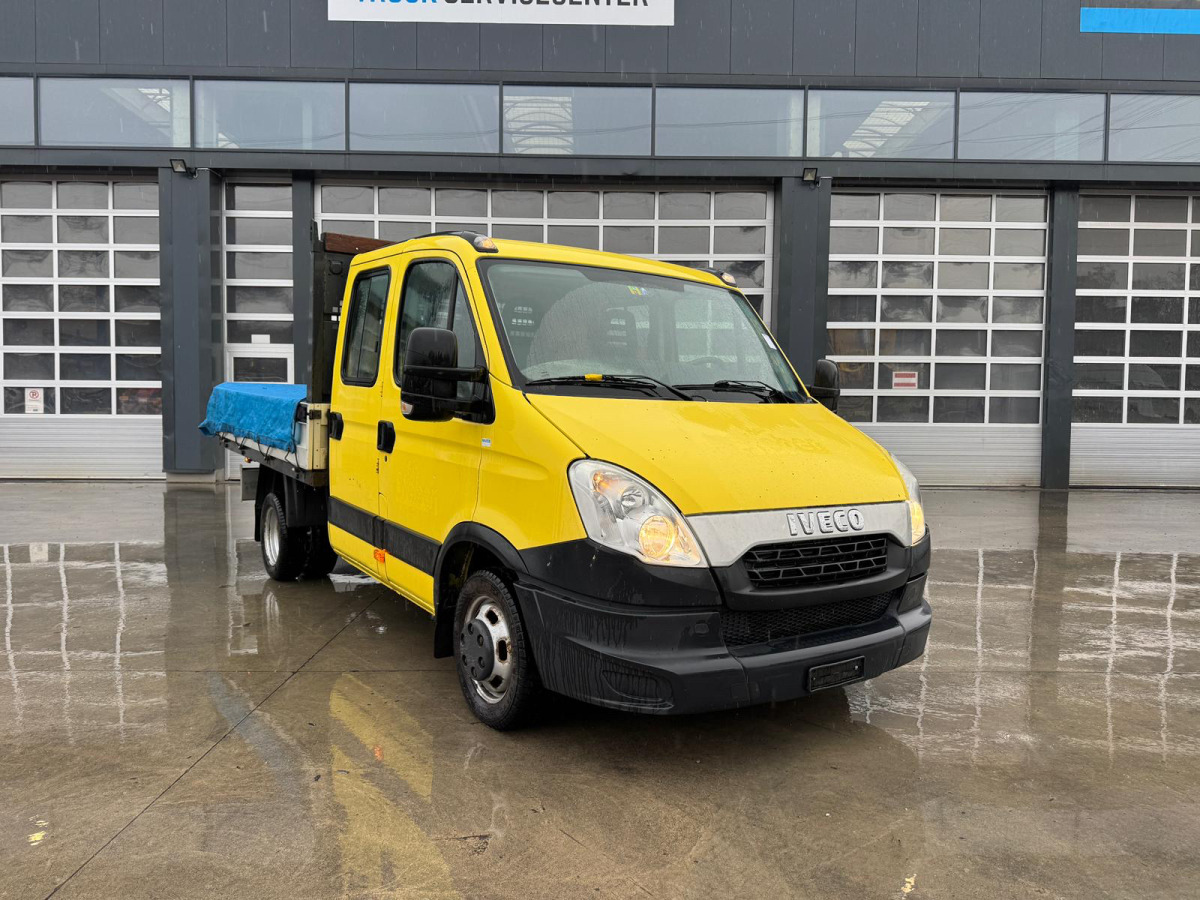 IVECO Daily 35C15 4x2 - Бордови бус, Бус с двойна кабина: снимка 2 IVECO Daily 35C15 4x2 - Бордови бус, Бус с двойна кабина: снимка 2