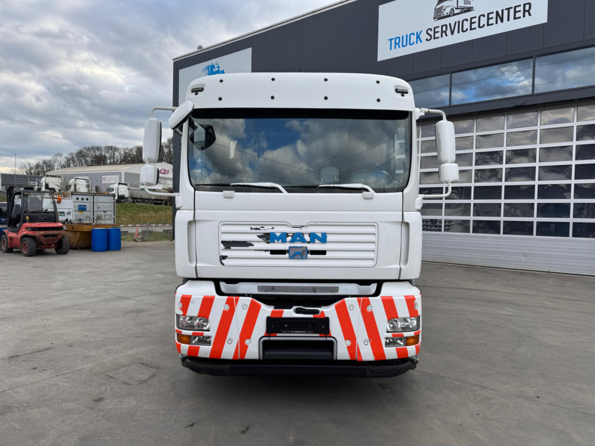 MAN TGA 26.440 6x2 PK16502-4 - Камион с кран: снимка 3 MAN TGA 26.440 6x2 PK16502-4 - Камион с кран: снимка 3