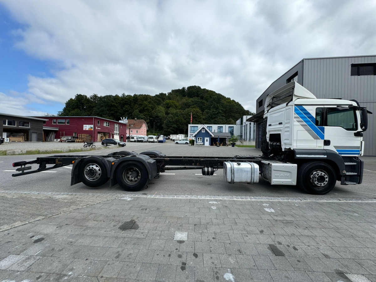 MAN TGS 26.440 6x2 Chassis - Шаси кабина: снимка 4 MAN TGS 26.440 6x2 Chassis - Шаси кабина: снимка 4