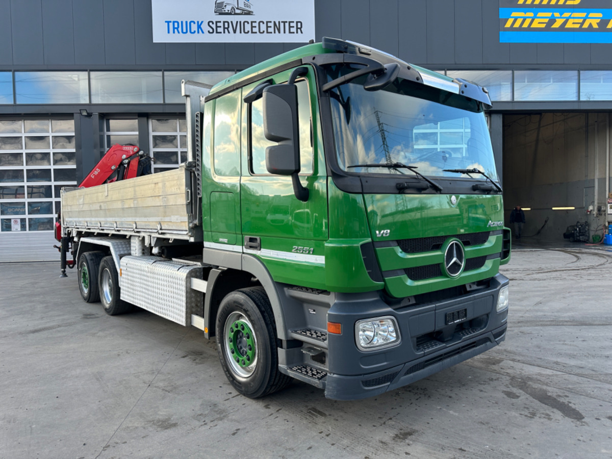 MERCEDES 2551 V8 6x2 Fassi 185-5 Bj.2020 - Самосвал камион, Камион с кран: снимка 3 MERCEDES 2551 V8 6x2 Fassi 185-5 Bj.2020 - Самосвал камион, Камион с кран: снимка 3