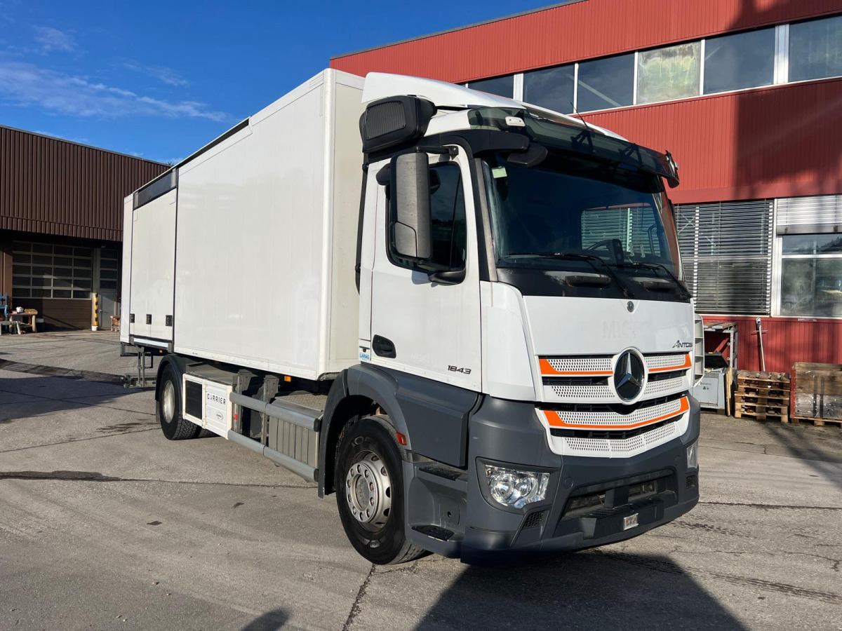 MERCEDES 4x Antos 1843 4x2 Kühler - Рефрижератор камион: снимка 3 MERCEDES 4x Antos 1843 4x2 Kühler - Рефрижератор камион: снимка 3