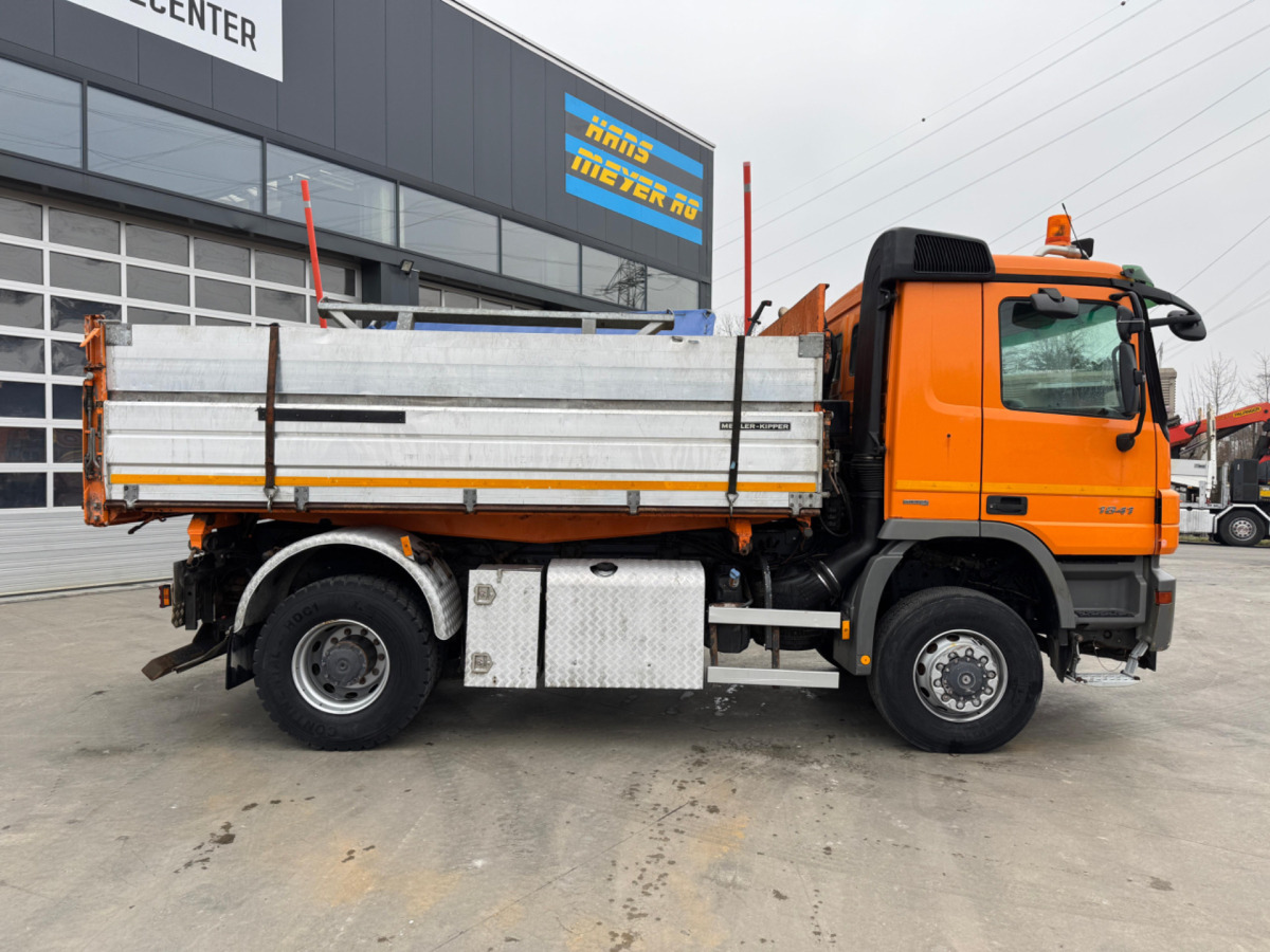 MERCEDES Actros 1841 4x4 mit Schneeplfug - Самосвал камион: снимка 4 MERCEDES Actros 1841 4x4 mit Schneeplfug - Самосвал камион: снимка 4
