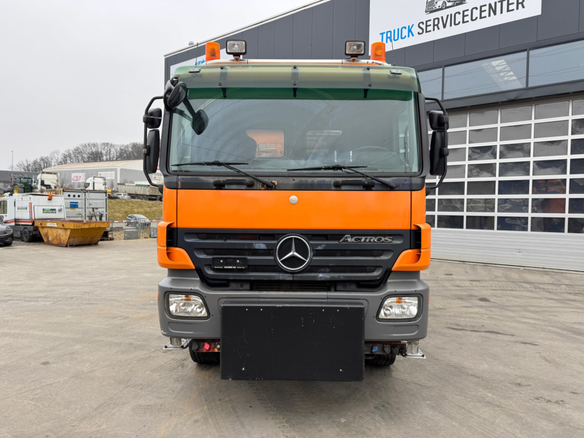 MERCEDES Actros 1841 4x4 mit Schneeplfug - Самосвал камион: снимка 3 MERCEDES Actros 1841 4x4 mit Schneeplfug - Самосвал камион: снимка 3