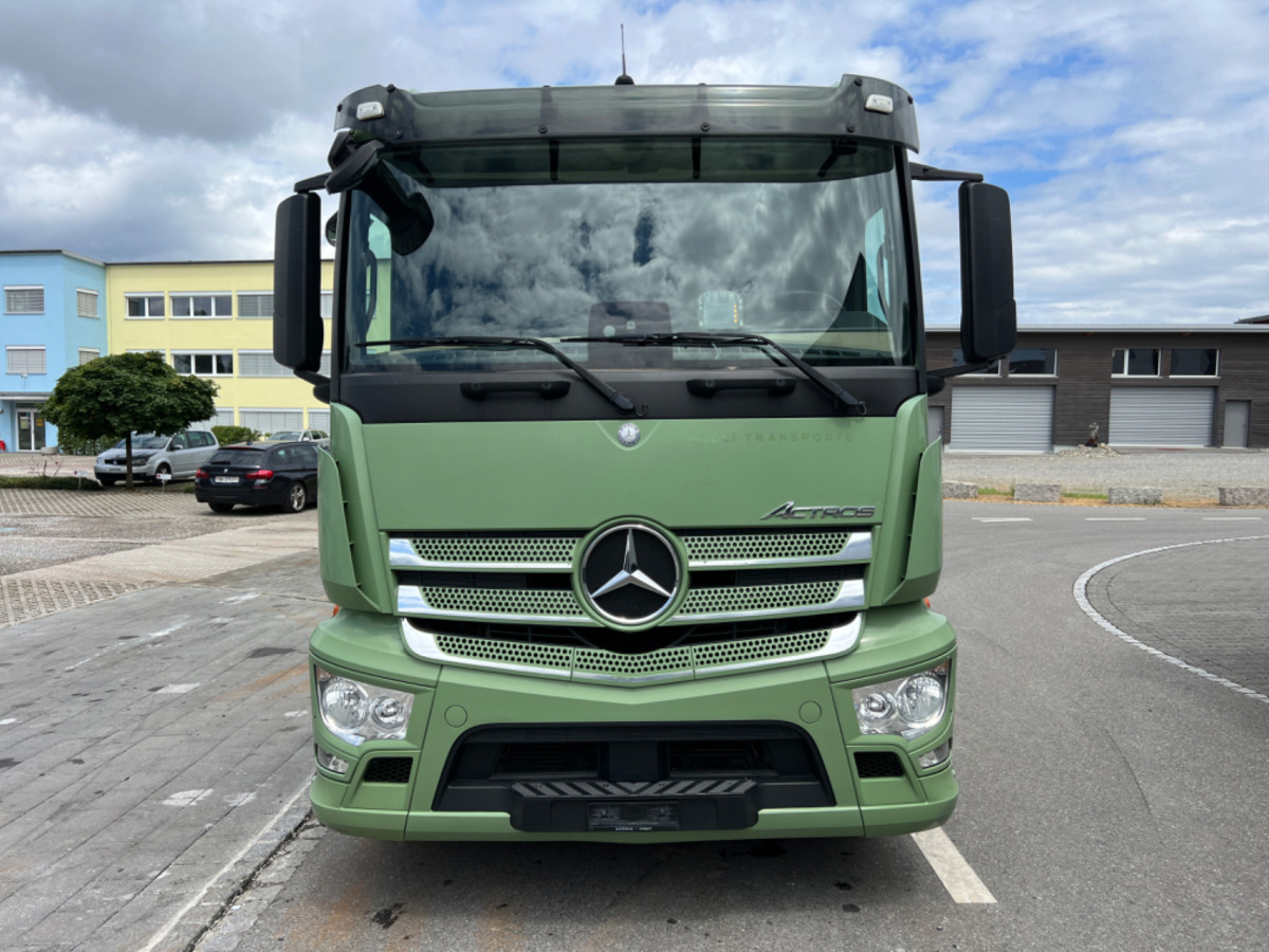 MERCEDES Actros 2543 6x2 - Шаси кабина: снимка 2 MERCEDES Actros 2543 6x2 - Шаси кабина: снимка 2