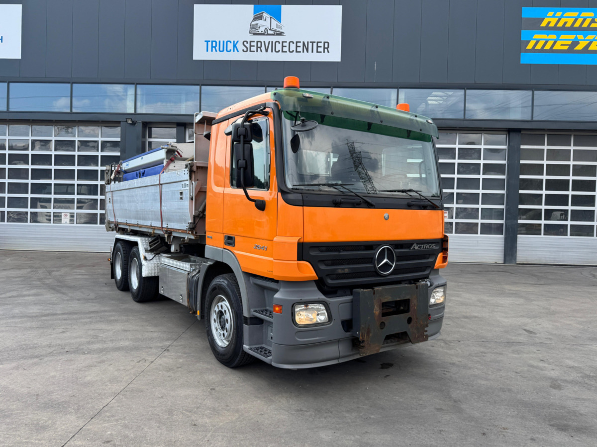 MERCEDES Actros 2641 6x4 Moser 3S Winterdienst - Самосвал камион: снимка 4 MERCEDES Actros 2641 6x4 Moser 3S Winterdienst - Самосвал камион: снимка 4