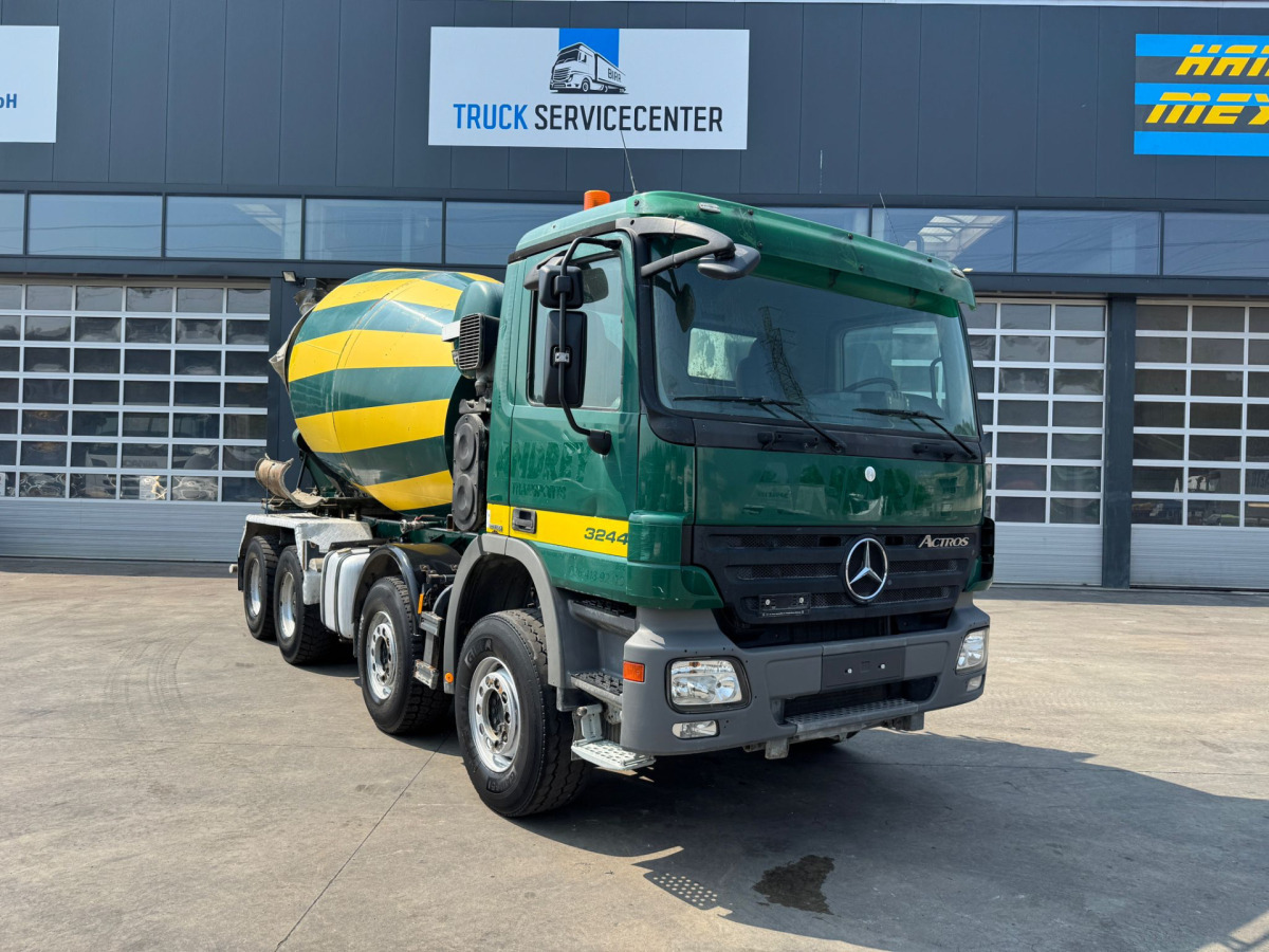 MERCEDES Actros 3244 8x4 Liebherr 9m3 - Бетоновоз: снимка 3 MERCEDES Actros 3244 8x4 Liebherr 9m3 - Бетоновоз: снимка 3