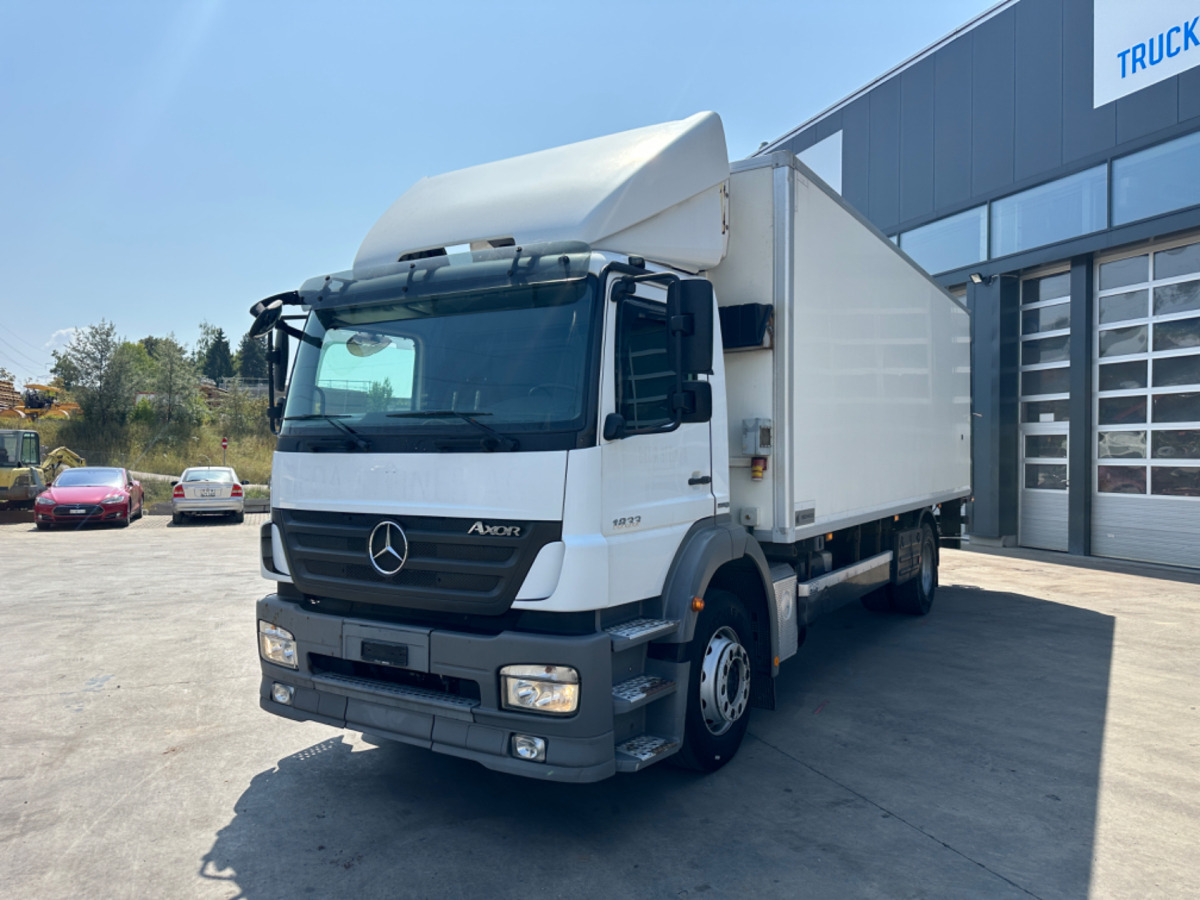 MERCEDES Axor 1833 4x2 Carrier Supra 850 Tiefkühler - Рефрижератор камион: снимка 1 MERCEDES Axor 1833 4x2 Carrier Supra 850 Tiefkühler - Рефрижератор камион: снимка 1