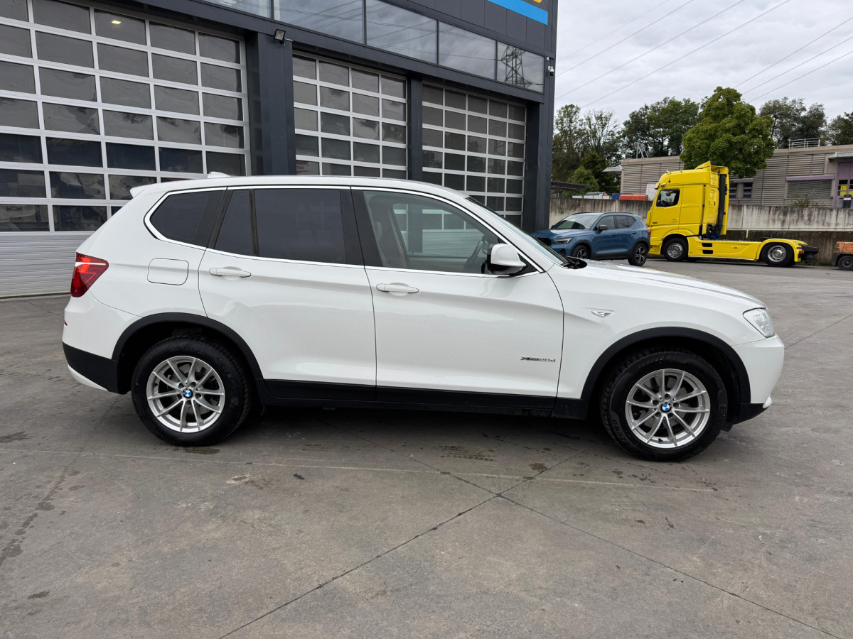 Marke BMW X3 20d Xdrive 4x4 - Лек автомобил: снимка 3 Marke BMW X3 20d Xdrive 4x4 - Лек автомобил: снимка 3
