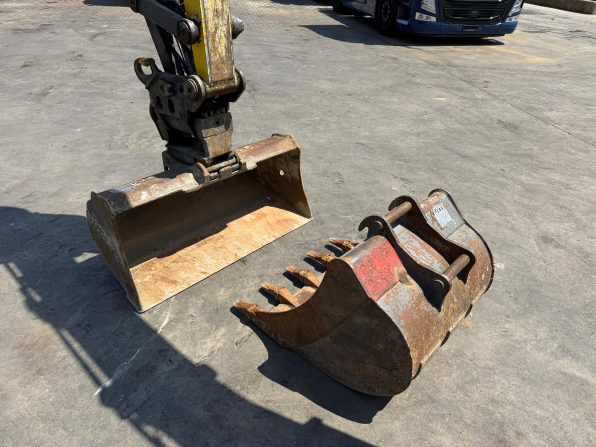 Верижен багер NEUSON 6003: снимка 9