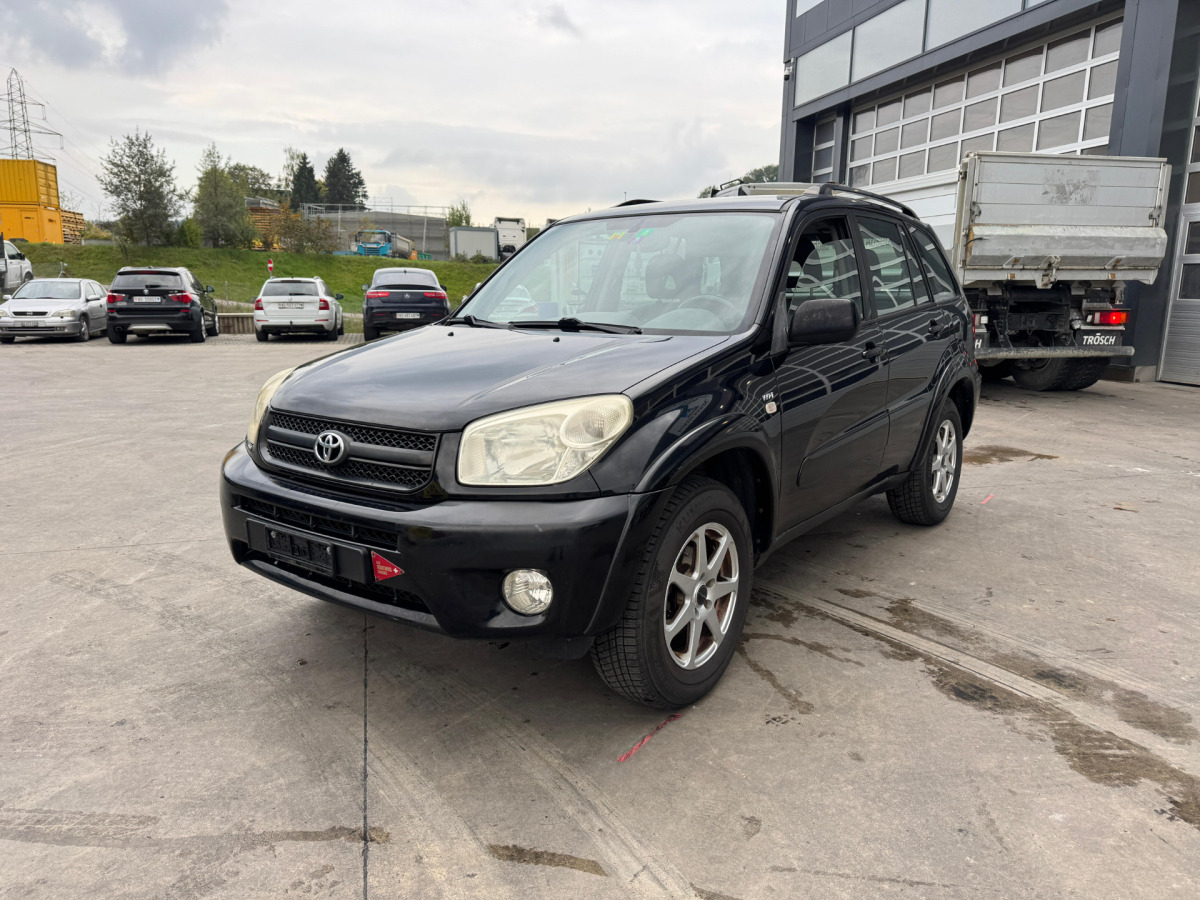 TOYOTA RAV4 2.0 4x4 - Лек автомобил: снимка 1 TOYOTA RAV4 2.0 4x4 - Лек автомобил: снимка 1