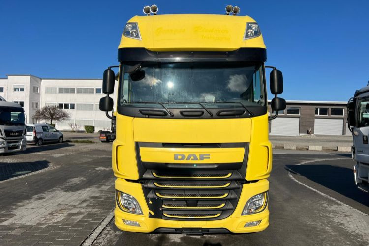 DAF XF510 4x2 - Влекач: снимка 2 DAF XF510 4x2 - Влекач: снимка 2