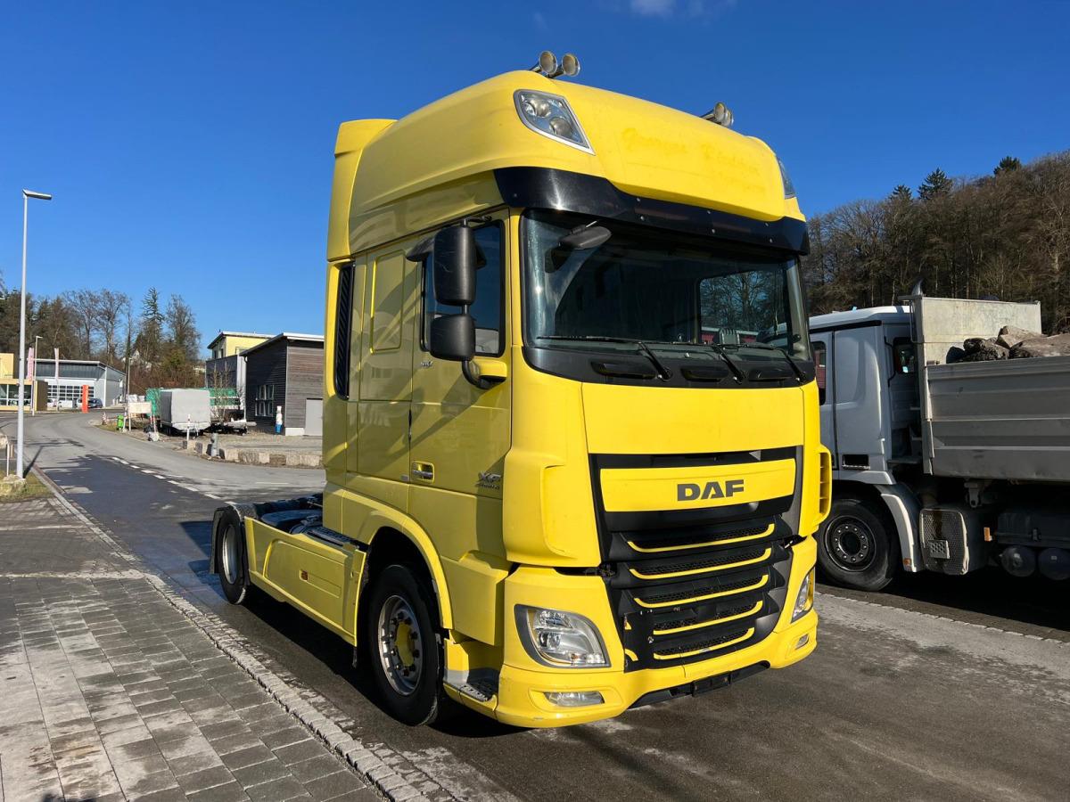 DAF XF510 4x2 - Влекач: снимка 3 DAF XF510 4x2 - Влекач: снимка 3
