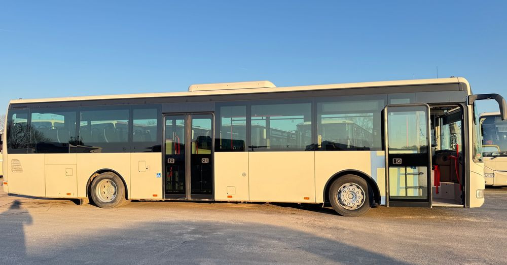 Irisbus Crossway LE / KLIMA / automat / 45 foteli / niskowejściowy / Cena: 115000zł netto - Градски автобус: снимка 5 Irisbus Crossway LE / KLIMA / automat / 45 foteli / niskowejściowy / Cena: 115000zł netto - Градски автобус: снимка 5