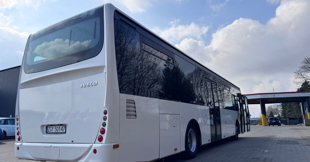 Irisbus Crossway LE / Manualna skrzynia biegów / 36 miejsc / niskowejściowy / Cena: 62000zł netto - Градски автобус: снимка 2 Irisbus Crossway LE / Manualna skrzynia biegów / 36 miejsc / niskowejściowy / Cena: 62000zł netto - Градски автобус: снимка 2