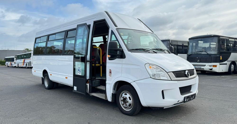 Irisbus Iveco Daily / 23 miejsca / Cena 87000 zł netto - Микробус, Пътнически бус: снимка 1 Irisbus Iveco Daily / 23 miejsca / Cena 87000 zł netto - Микробус, Пътнически бус: снимка 1
